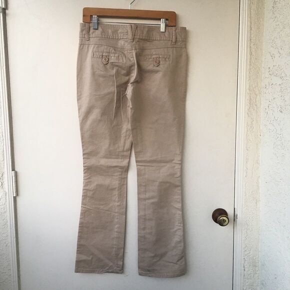 Maurices Size 3/4 Reg Tan Low Rise Flared Pants - Picture 2 of 4
